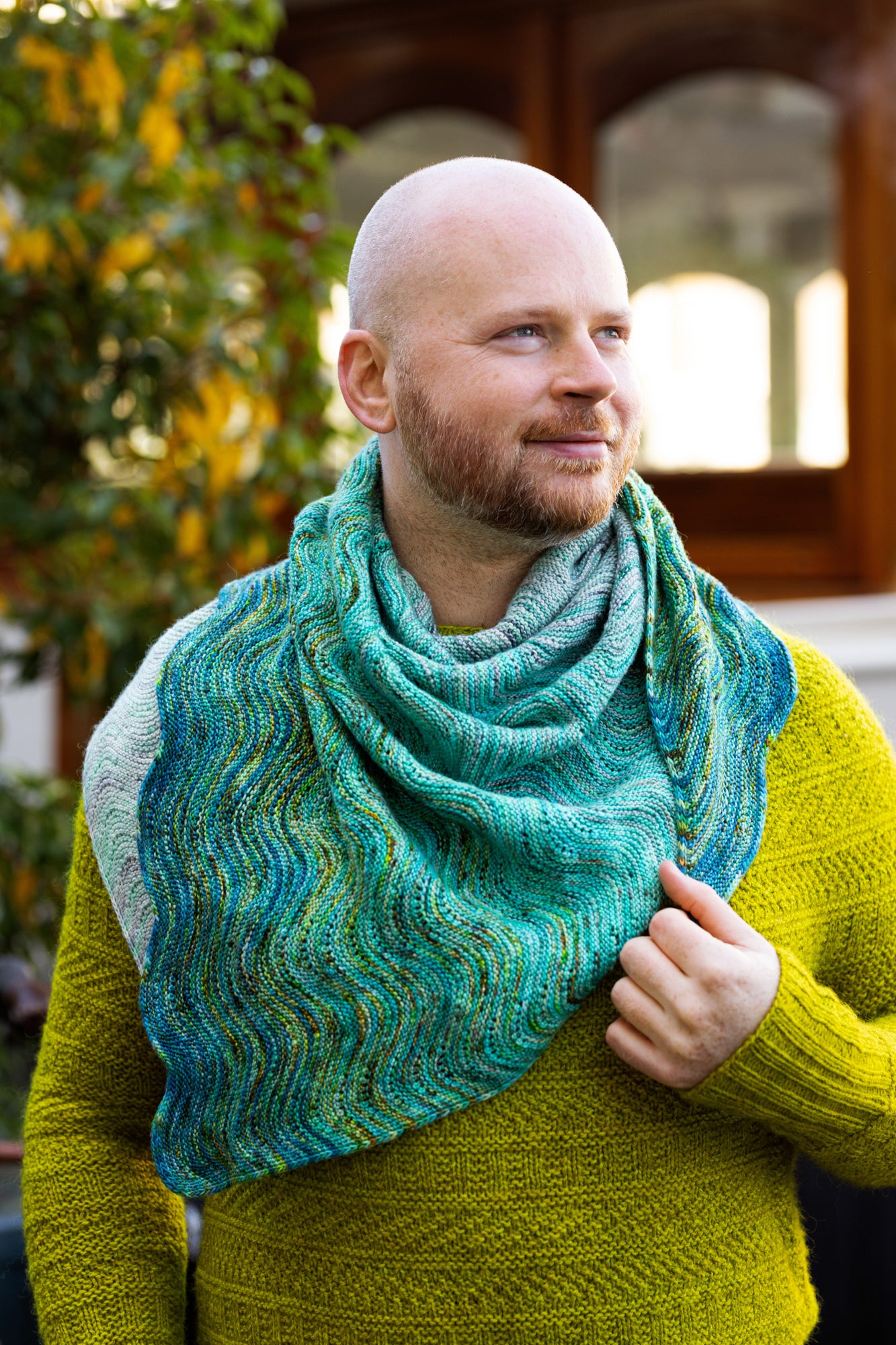 Faded Undulation Shawl