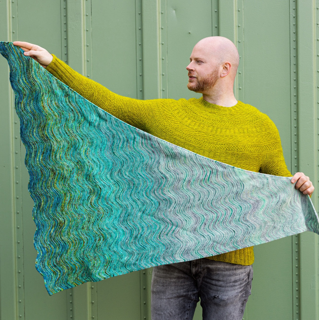 Faded Undulation Shawl