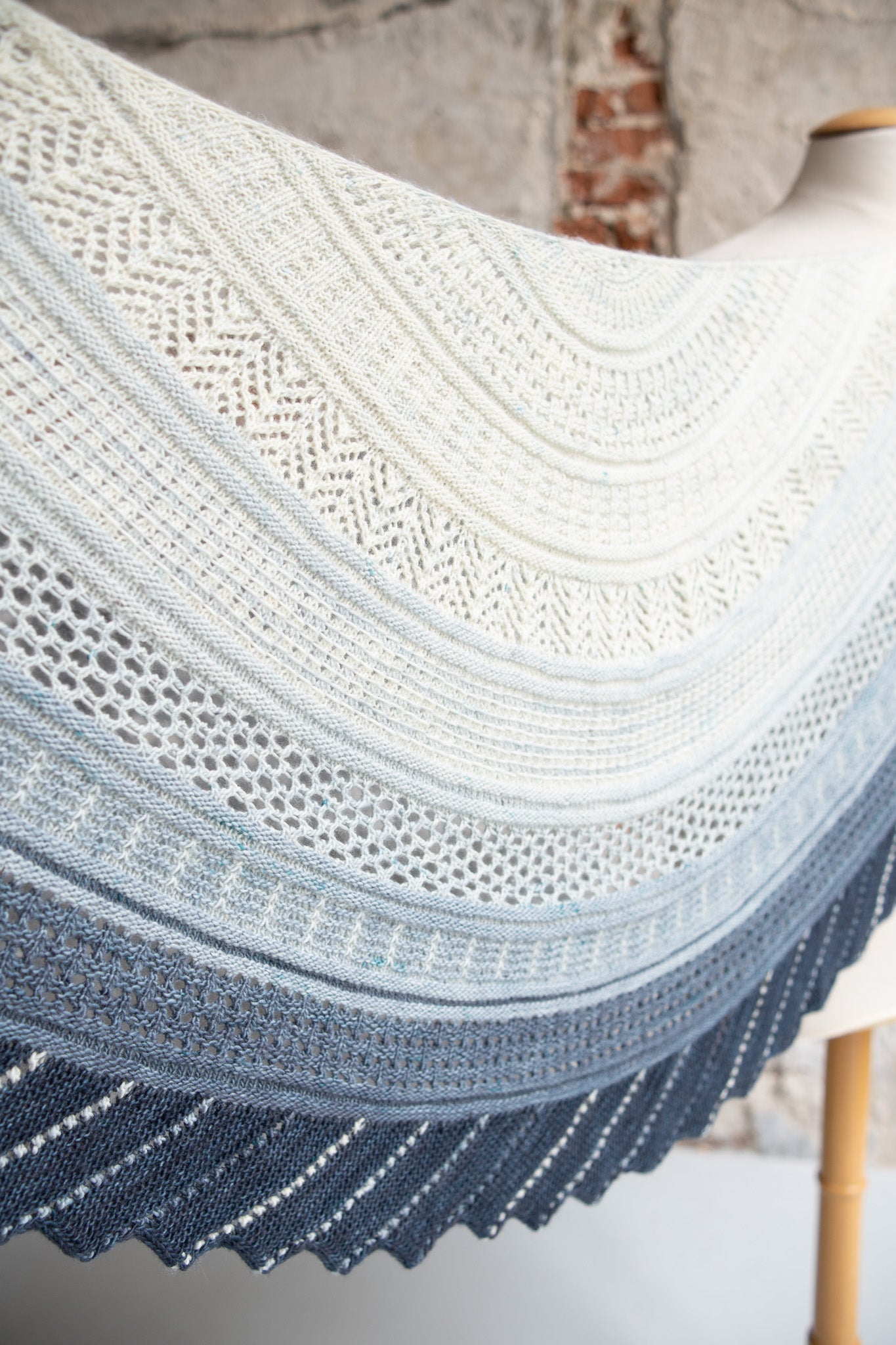 Glittering Snowscape Shawl