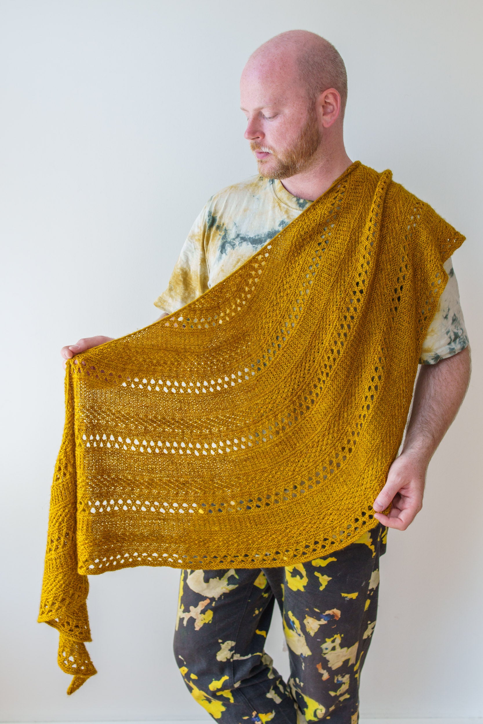 Mingling Daisies Shawl