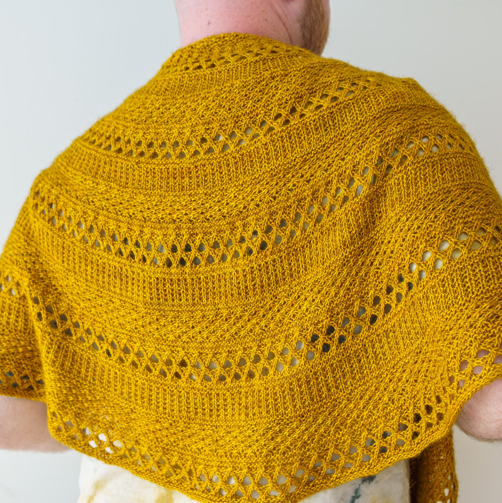 Mingling Daisies Shawl