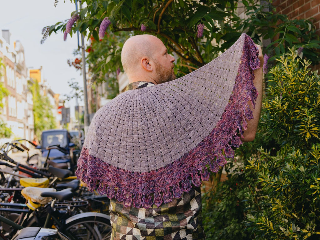 Bouquet Basket Shawl