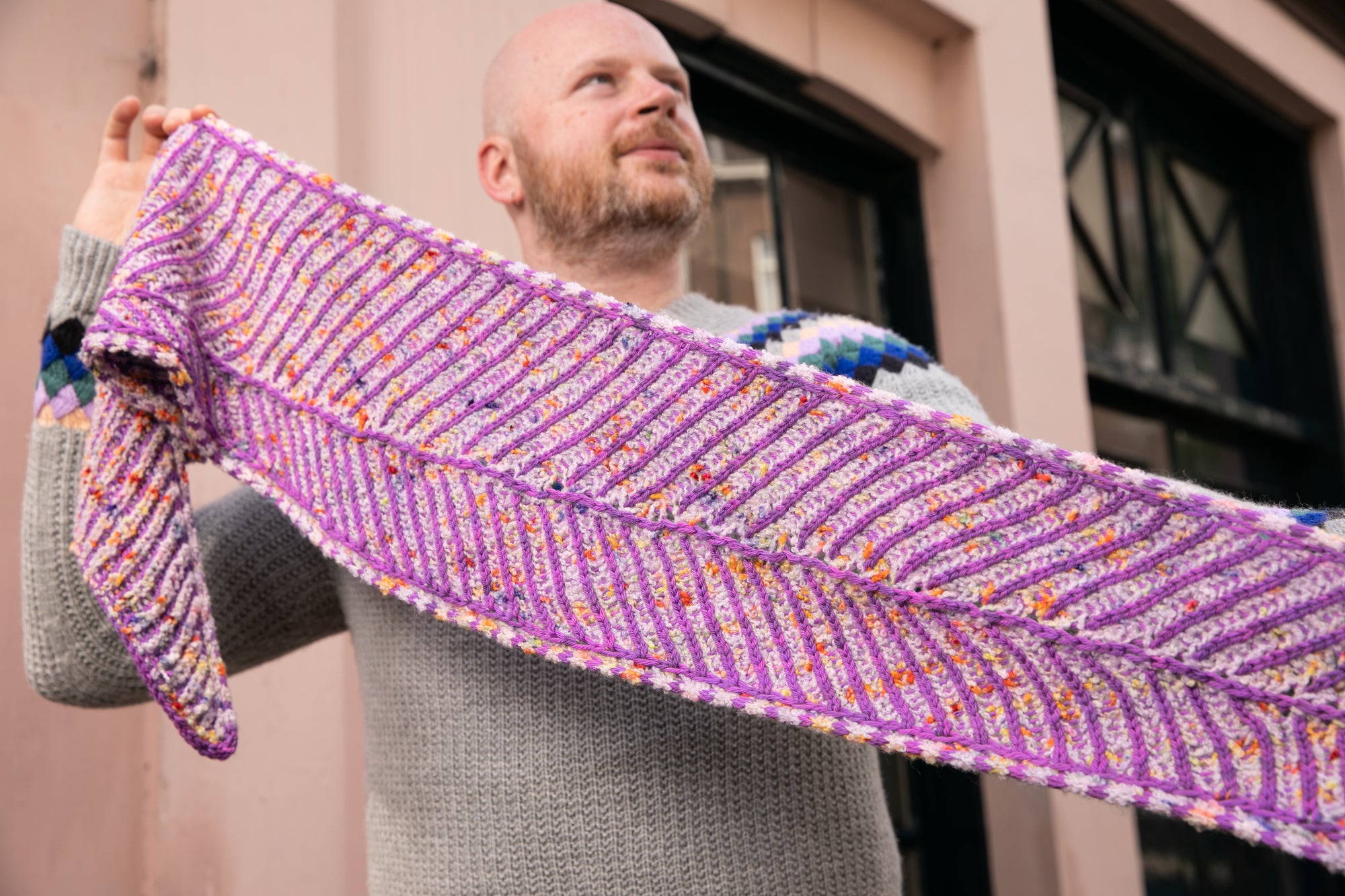 Briochevron Scarflet