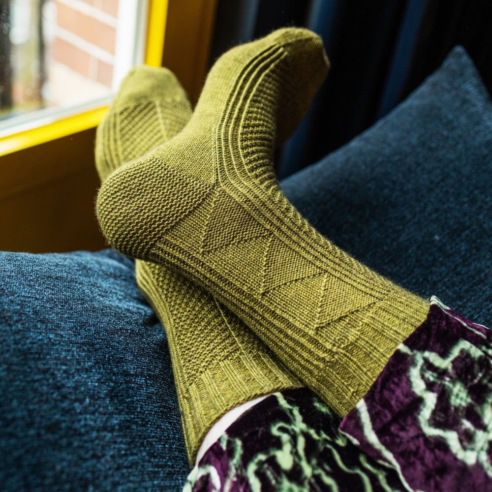 Sharktooth Socks