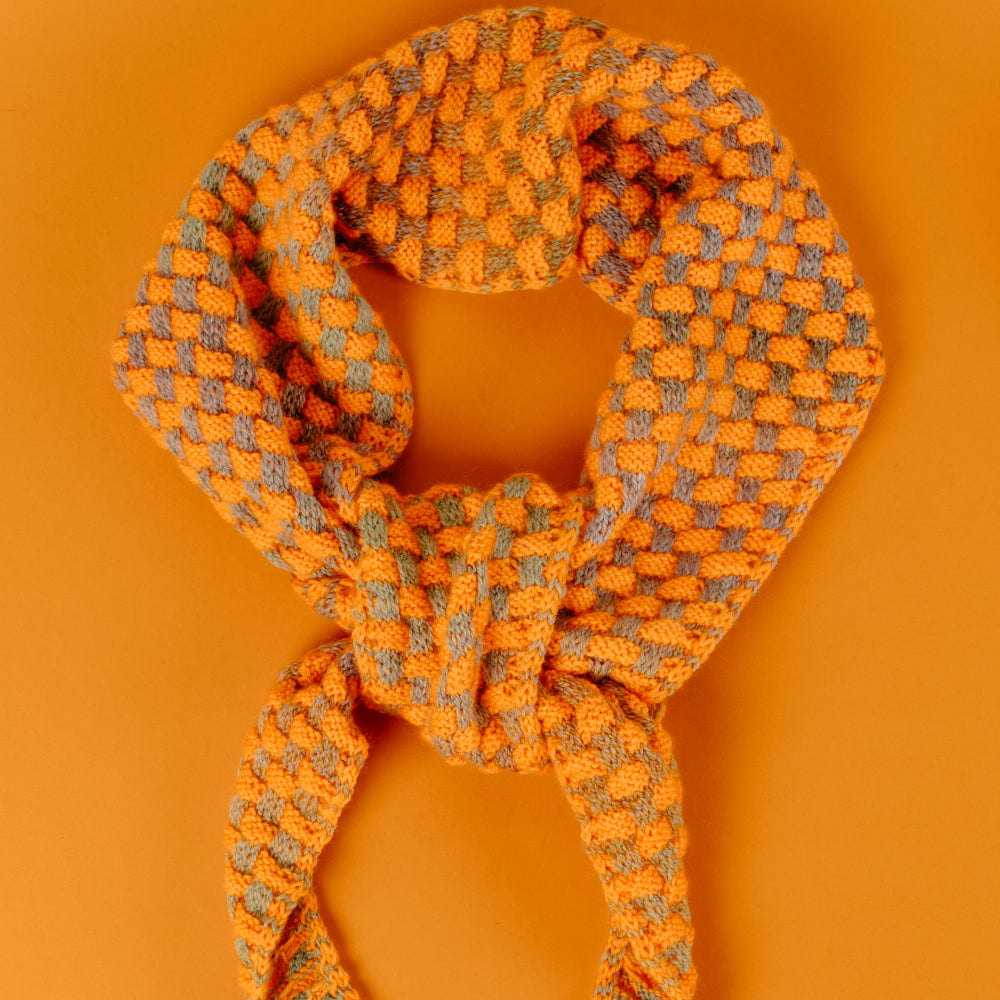 Woven Checks Skinny Scarf