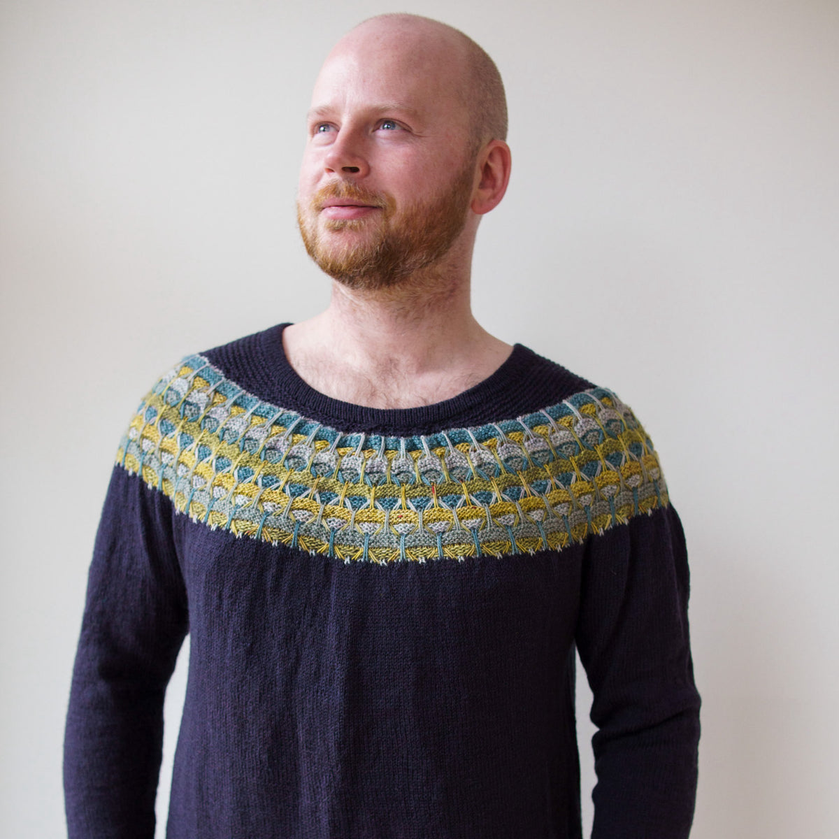 Aurora – Winter Sweater with Refined Round-Knit Shoulder Detail main image 0